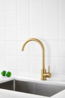 Смеситель для кухни BELZ B810 B70810-5 золото