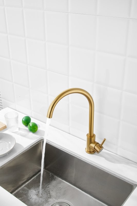 Смеситель для кухни BELZ B810 B70810-5 золото