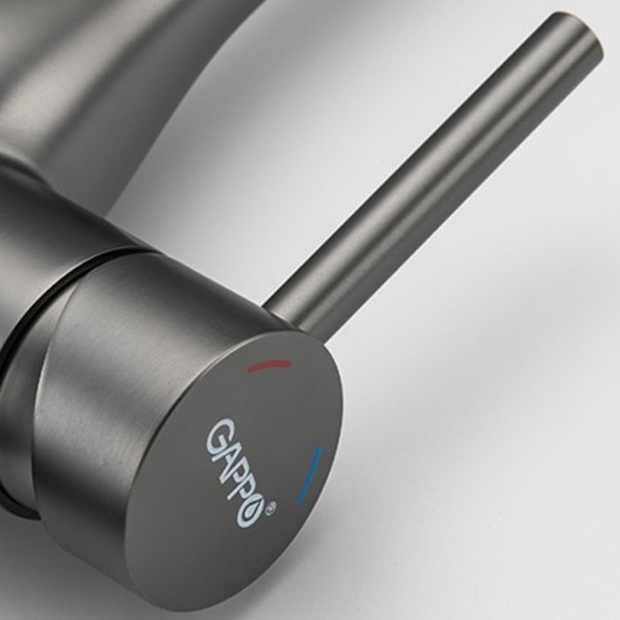 Смеситель для кухни Gappo G4398-41 с выдвижным изливом, оружейная сталь