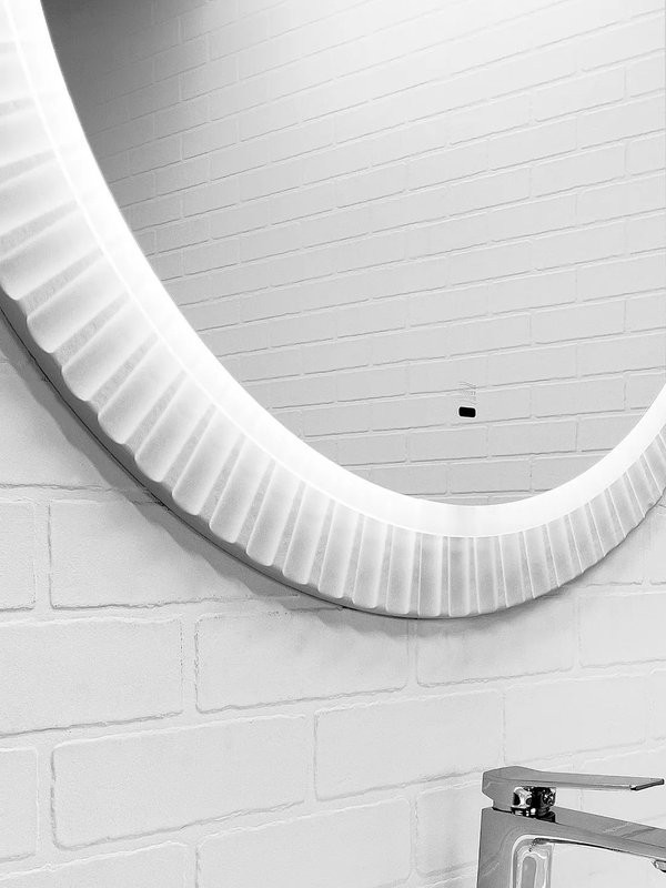 Зеркало круглое Comforty Мадрид 70 сенсорное, с подсветкой, матовый белый