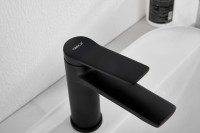 Смеситель для раковины BELZ B507 B10572-7 матовый черный Смеситель для раковины BELZ B507 B10572-7 матовый черный