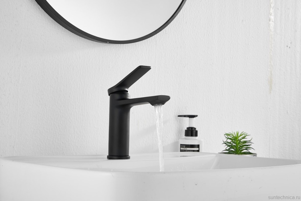 Смеситель для раковины BELZ B507 B10572-7 матовый черный