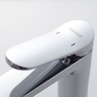 Смеситель для раковины в ванную Shevanik S4301 Смеситель для раковины в ванную Shevanik S4301