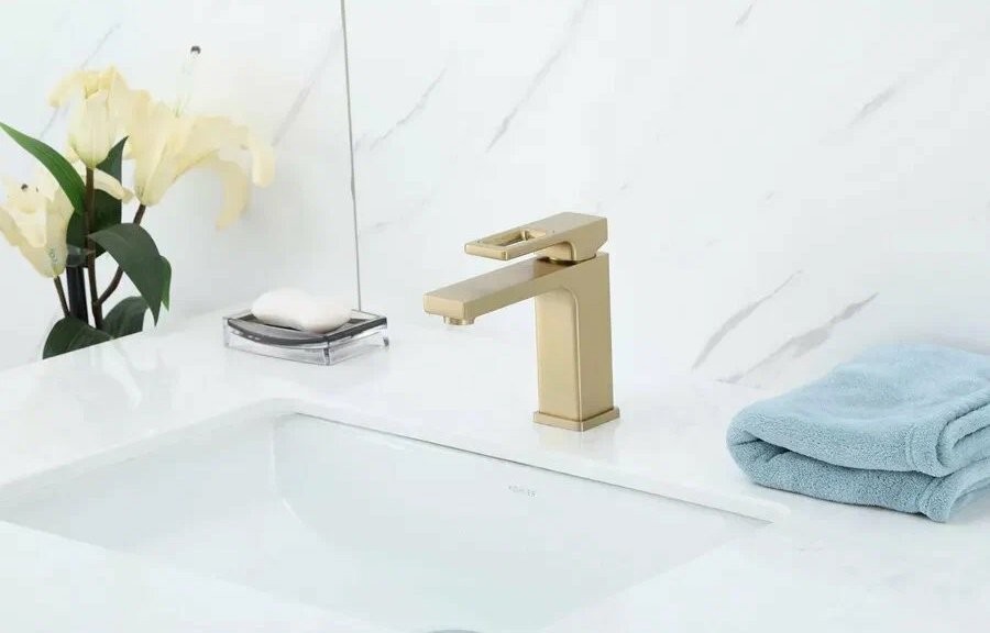 Смеситель для раковины Gappo G17-3 G1017-3 золотой сатин