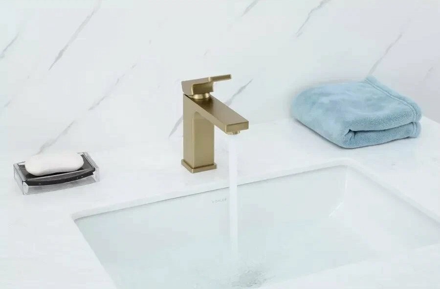 Смеситель для раковины Gappo G17-3 G1017-3 золотой сатин