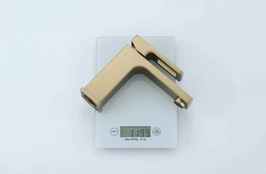 Смеситель для раковины Gappo G17-3 G1017-3 золотой сатин