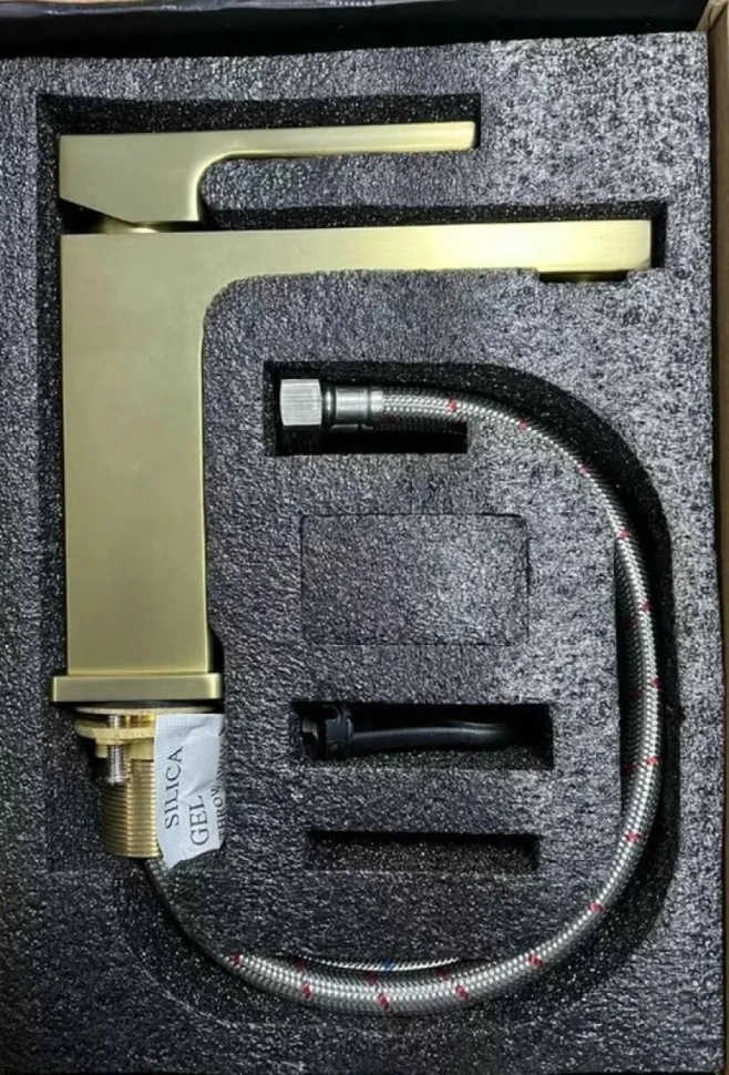 Смеситель для раковины Gappo G17-3 G1017-3 золотой сатин