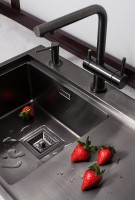 Смеситель для кухни Omoikiri Nagano PVD-GM вороненая сталь