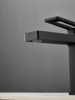 Смеситель для раковины Haiba HB10732-7 черный