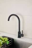 Смеситель для кухни BELZ B810 B70810-7 черный Смеситель для кухни BELZ B810 B70810-7 черный