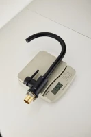 Смеситель для кухни BELZ B810 B70810-7 черный Смеситель для кухни BELZ B810 B70810-7 черный