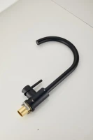 Смеситель для кухни BELZ B810 B70810-7 черный Смеситель для кухни BELZ B810 B70810-7 черный