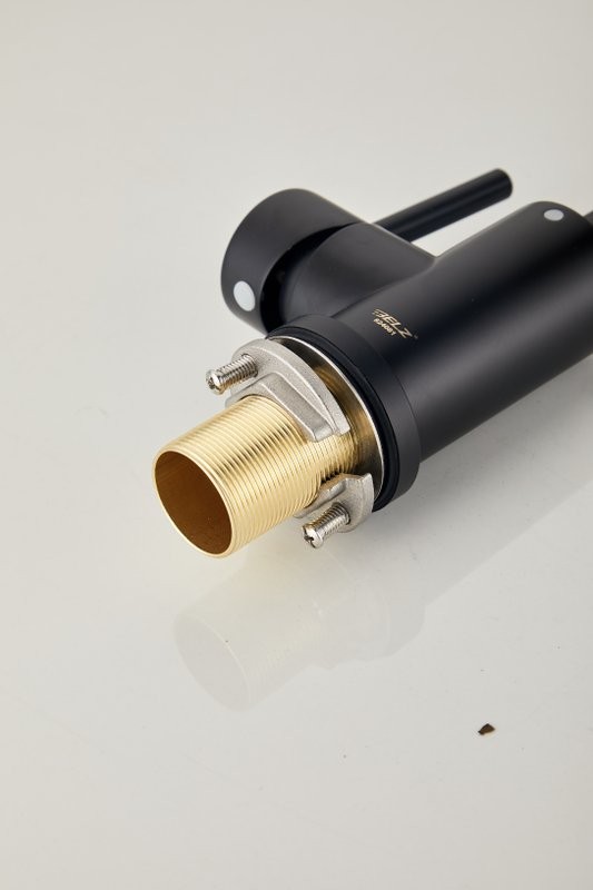 Смеситель для кухни BELZ B810 B70810-7 черный