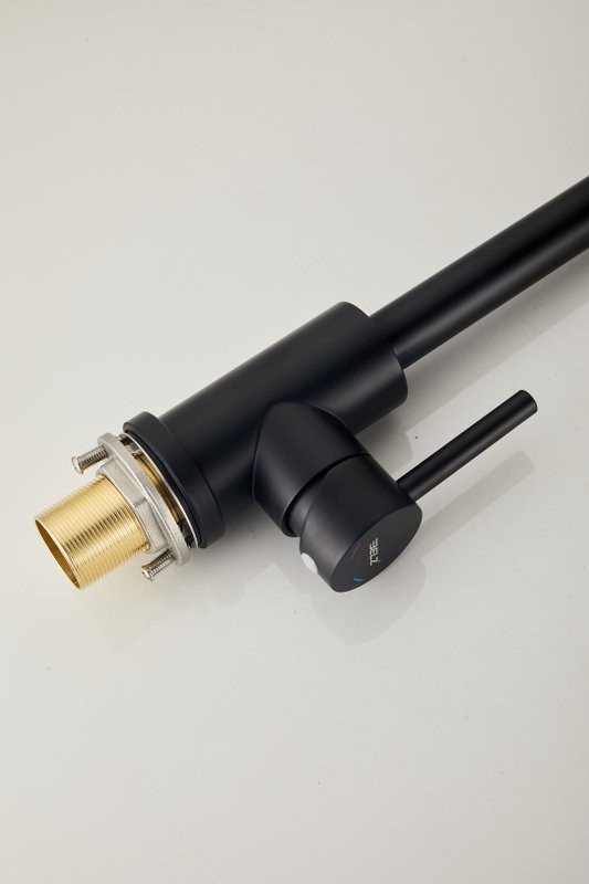 Смеситель для кухни BELZ B810 B70810-7 черный