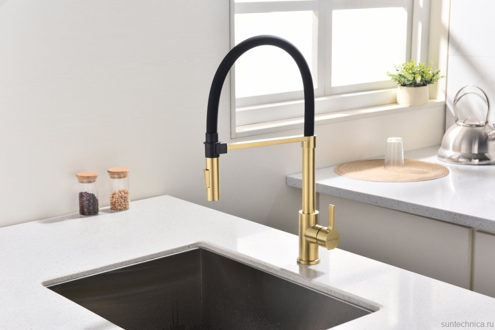 Смеситель для кухни Paulmark Halt Ha214021-LG с гибким изливом, светлое золото