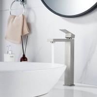 Смеситель для раковины Shevanik S7011L сатин Смеситель для раковины Shevanik S7011L сатин