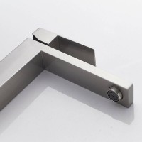 Смеситель для раковины Shevanik S7011L сатин Смеситель для раковины Shevanik S7011L сатин