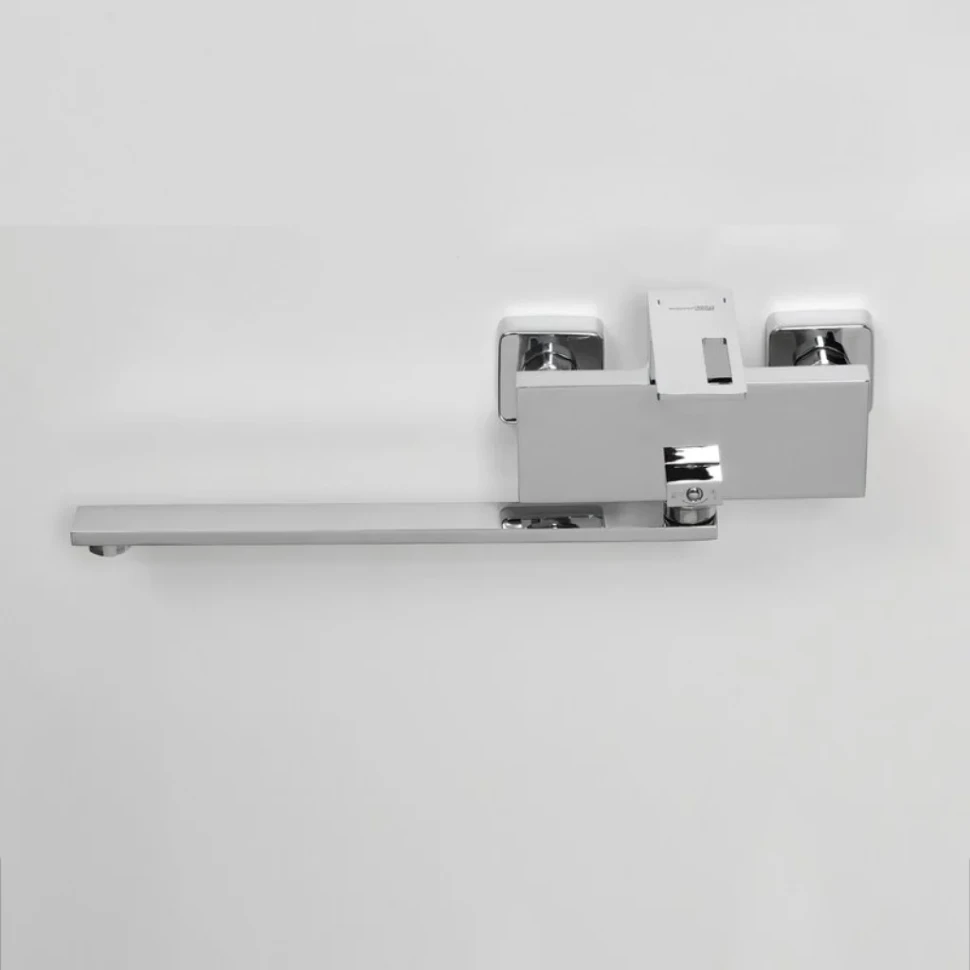 Смеситель с длинным изливом для ванны Wasserkraft Alme 1502L