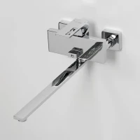 Смеситель с длинным изливом для ванны Wasserkraft Alme 1502L
