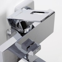 Смеситель с длинным изливом для ванны Wasserkraft Alme 1502L Смеситель с длинным изливом для ванны Wasserkraft Alme 1502L