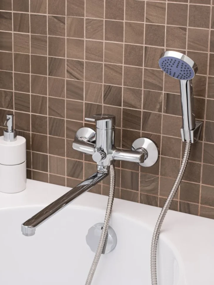 Смеситель с длинным изливом для ванны РМС SL132 SL132-006E