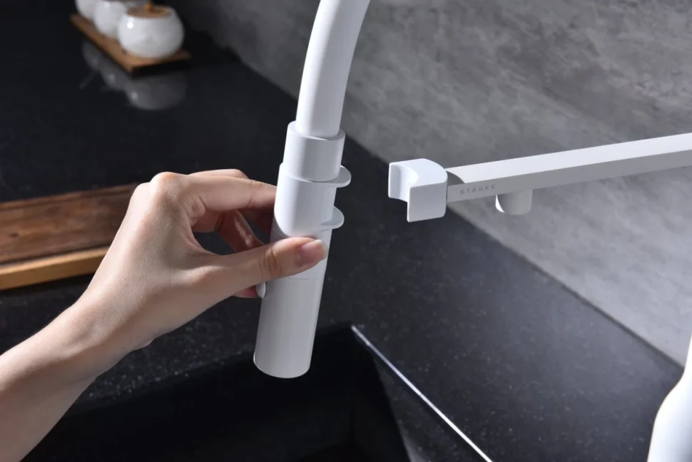 Смеситель для кухни Paulmark Magneto One Ma213188-WH белый