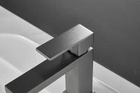 Смеситель для раковины BELZ B672 B10672-3 оружейная сталь Смеситель для раковины BELZ B672 B10672-3 оружейная сталь