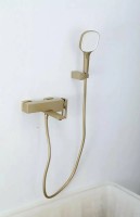 Смеситель для ванны с душем Gappo G17-3 G3217-3 золотой сатин Смеситель для ванны с душем Gappo G17-3 G3217-3 золотой сатин