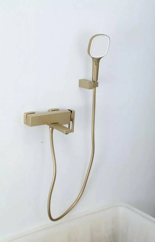 Смеситель для ванны с душем Gappo G17-3 G3217-3 золотой сатин