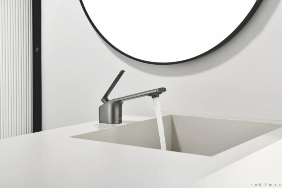 Смеситель для раковины Black&White Gravity 7104GM gun metal