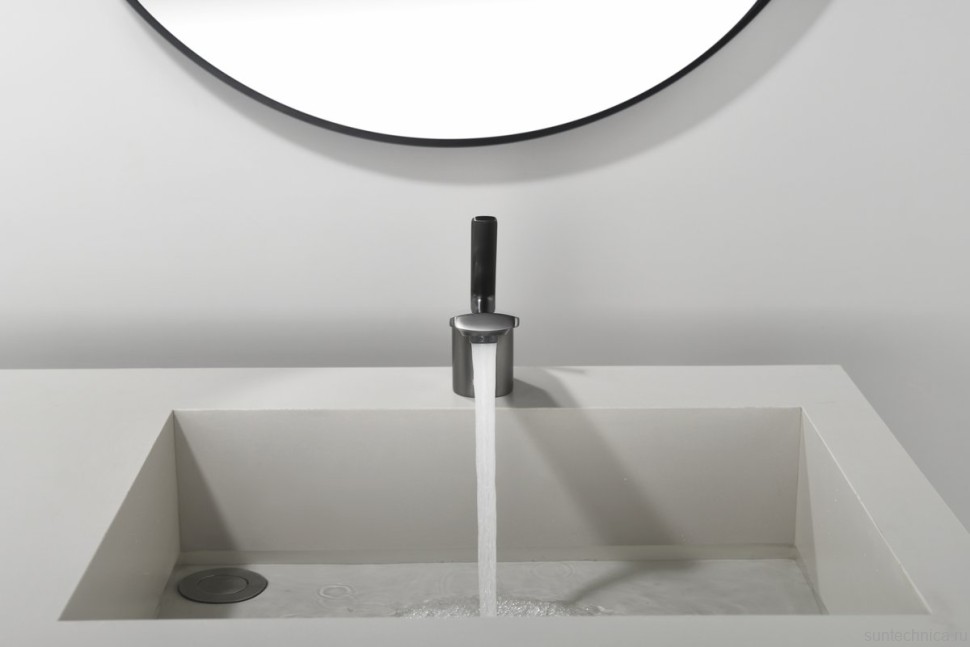 Смеситель для раковины Black&White Gravity 7104GM gun metal