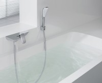 Смеситель для ванны с душем Kludi Ambienta 534450575