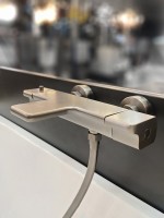 Термостатический смеситель AltroBagno Lamberto AltroBagnoLamberto0224GM для ванны с душем, оружейная сталь