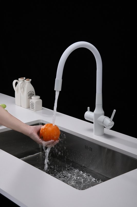 Смеситель для кухни Paulmark Salix 213419-431, белый матовый, белый, с гибким изливом