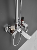 Душевая стойка Haiba HB24732 хром Душевая стойка Haiba HB24732 хром