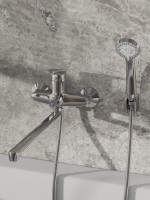 Смеситель с длинным изливом для ванны Agger Exact A2121100 Смеситель с длинным изливом для ванны Agger Exact A2121100