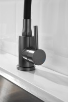 Смеситель для кухни BELZ B810 B74810-3 с гибким изливом, оружейная сталь