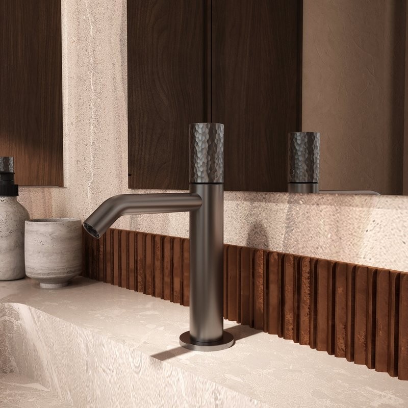 Смеситель для раковины Vincea Аура VBF-6AU1GM вороненая сталь