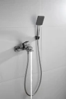 Смеситель для ванны с душем BELZ B60613-3 вороненая сталь Смеситель для ванны с душем BELZ B60613-3 вороненая сталь