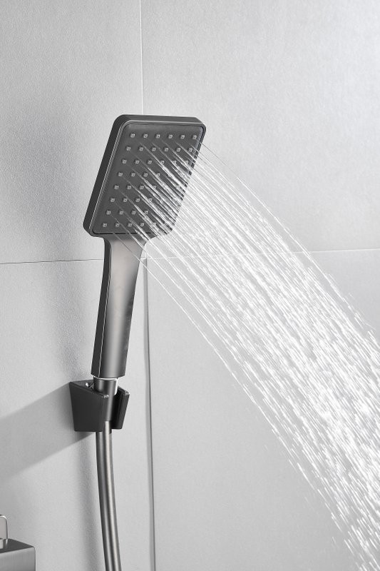 Смеситель для ванны с душем BELZ B60613-3 вороненая сталь