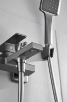 Смеситель для ванны с душем BELZ B60613-3 вороненая сталь Смеситель для ванны с душем BELZ B60613-3 вороненая сталь