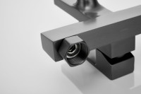 Смеситель для ванны с душем BELZ B60613-3 вороненая сталь Смеситель для ванны с душем BELZ B60613-3 вороненая сталь
