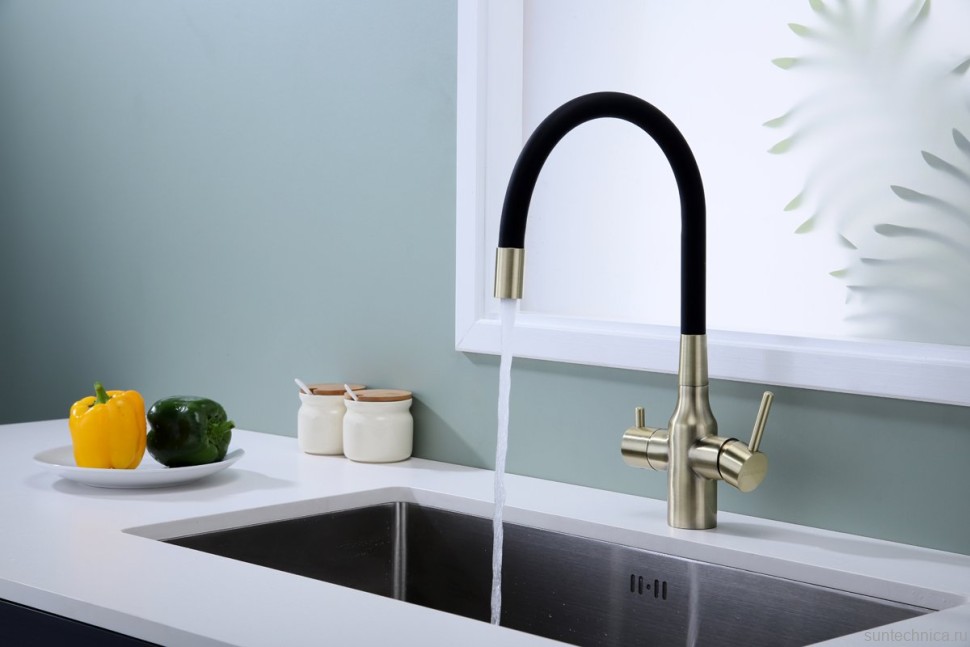 Смеситель для кухни Paulmark Salix 213419-BR, бронза, черный, с гибким изливом
