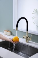 Смеситель для кухни Paulmark Salix 213419-BR, бронза, черный, с гибким изливом