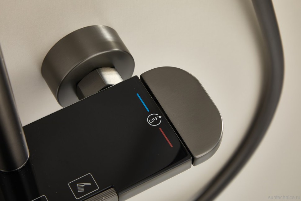 Душевая стойка BELZ B713 B25713-3 оружейная сталь