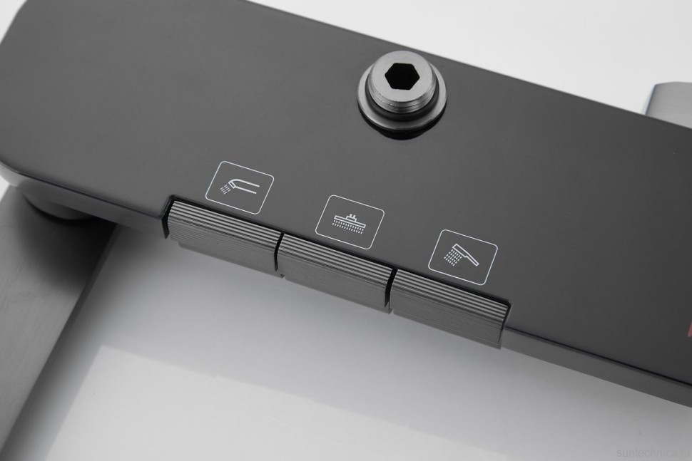 Душевая стойка BELZ B713 B25713-3 оружейная сталь