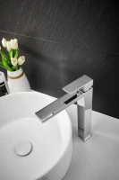 Смеситель для раковины BELZ B613 B11613 хром Смеситель для раковины BELZ B613 B11613 хром