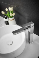 Смеситель для раковины BELZ B613 B11613 хром Смеситель для раковины BELZ B613 B11613 хром