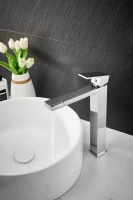 Смеситель для раковины BELZ B613 B11613 хром Смеситель для раковины BELZ B613 B11613 хром