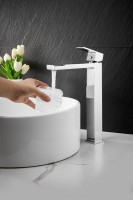 Смеситель для раковины BELZ B613 B11613 хром Смеситель для раковины BELZ B613 B11613 хром